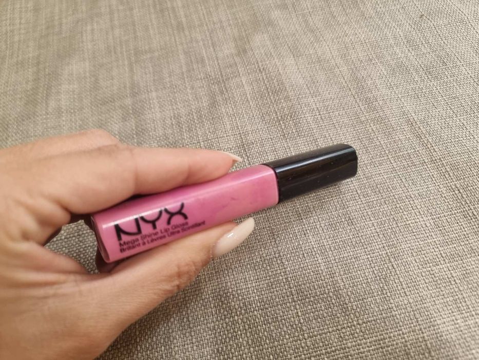 Блеск для губ nyx mega shine lip gloss 1 tea rose оригинал