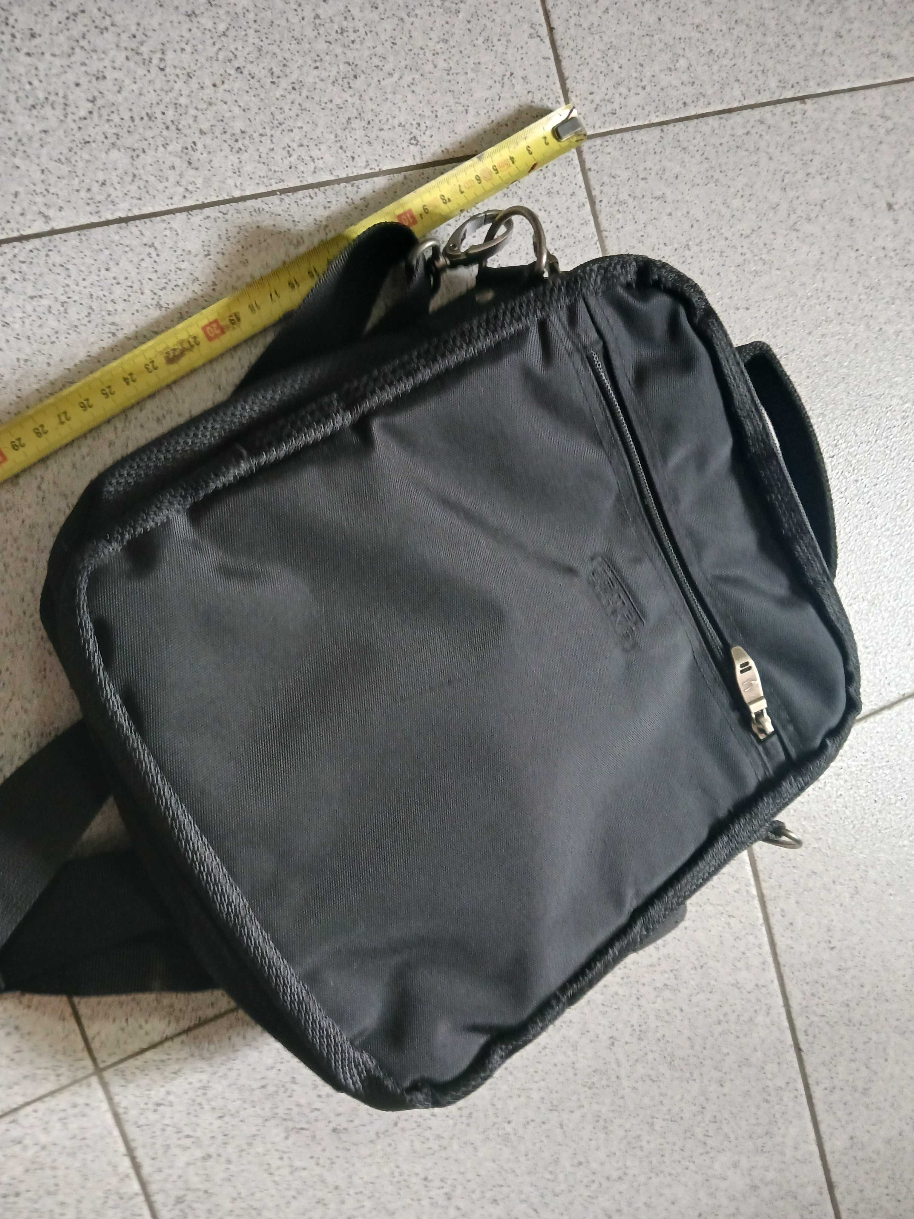 Bolsa a Tiracolo Camel Active