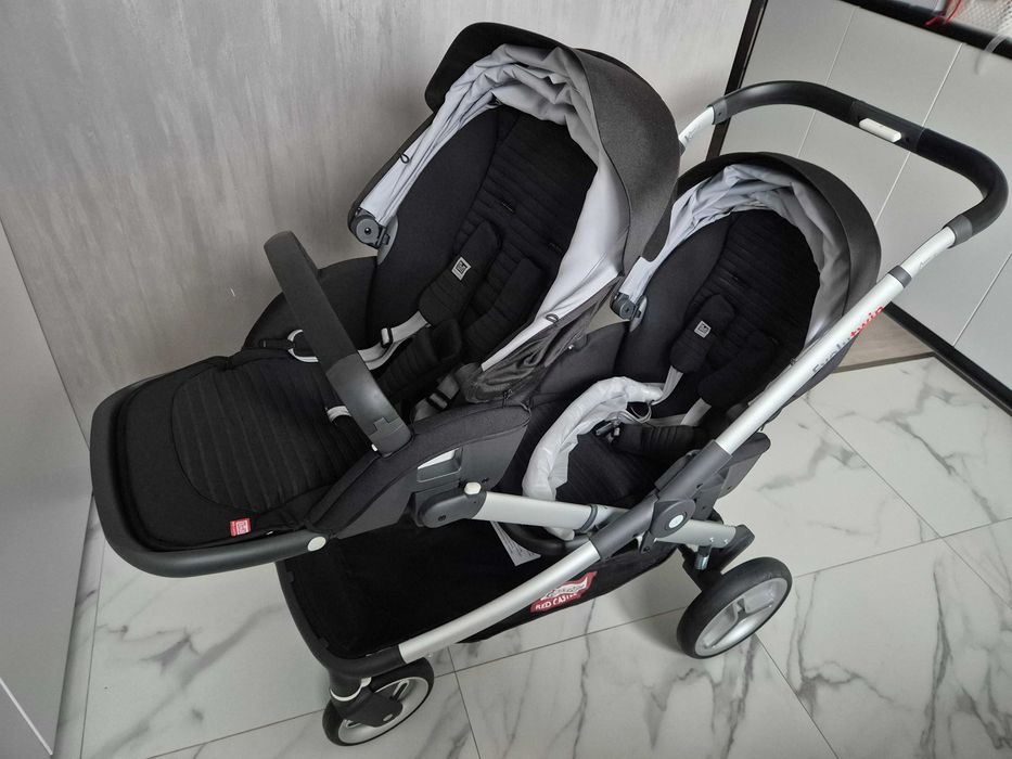 Універсальна коляска Red Castle Evolutwin для двійні