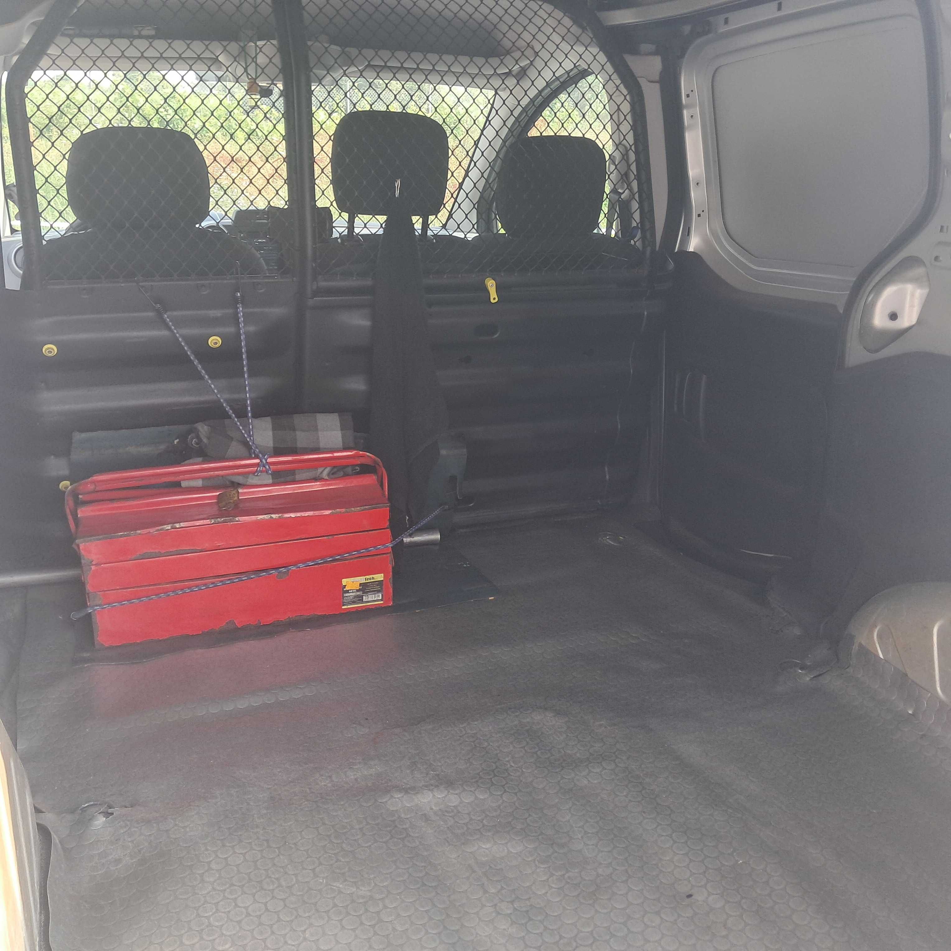 Peugeot 1.6HDI  Cor cinza