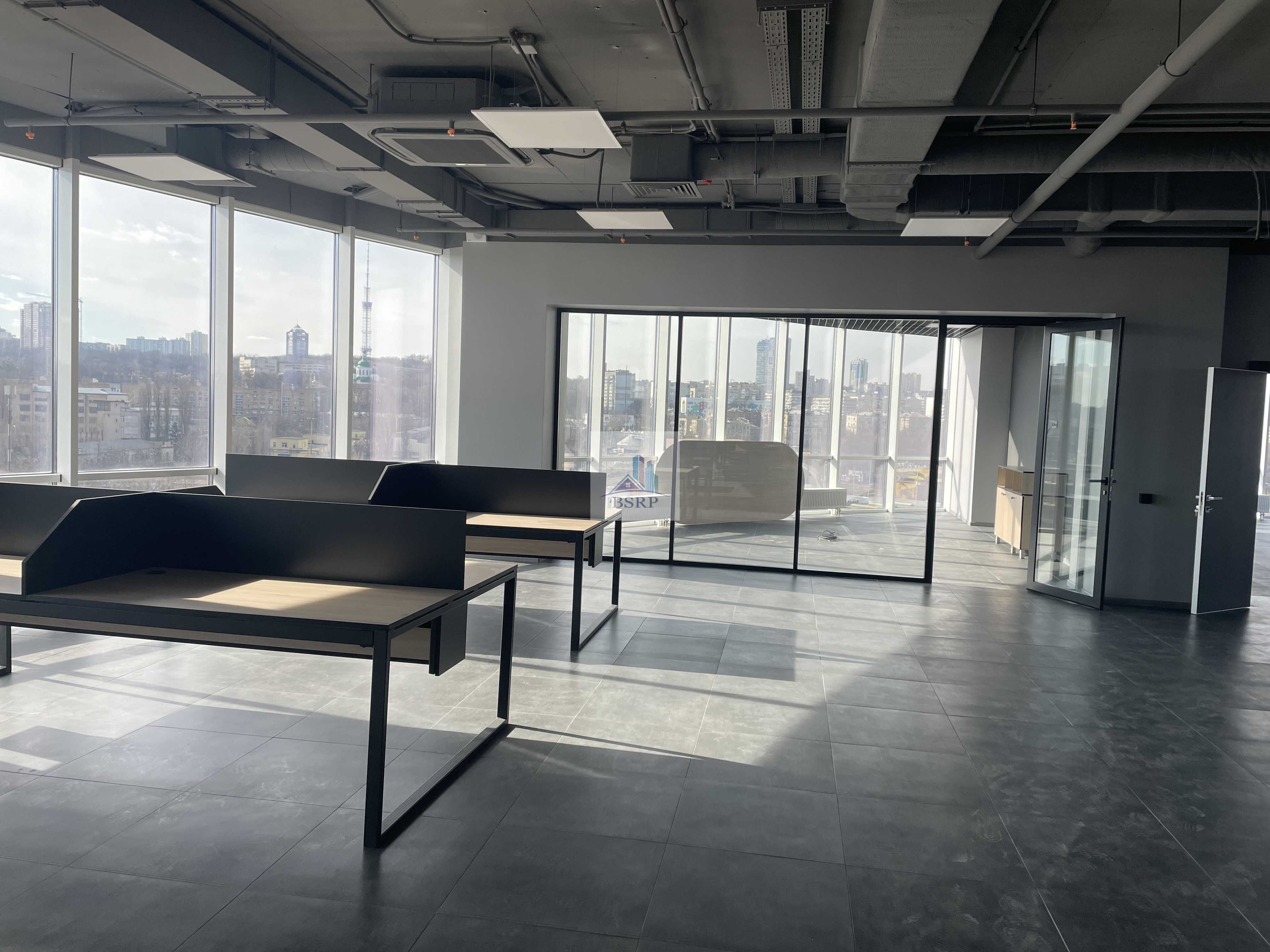 БЕЗ%! Офіс Open Space в стилі ЛОФТ з Меблями пр. Степана Бандери