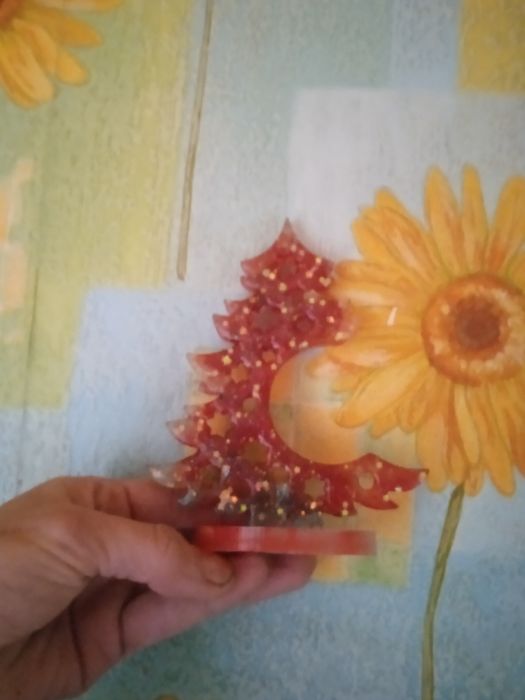 З епоксидної смоли