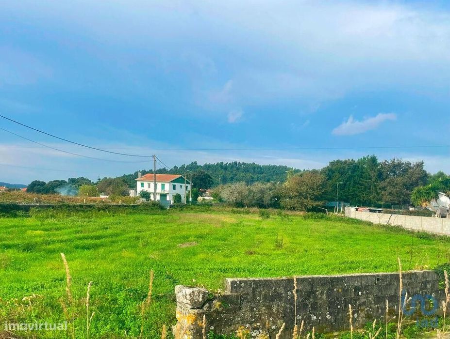 Terreno em Riba de Âncora de 1870,00 m2