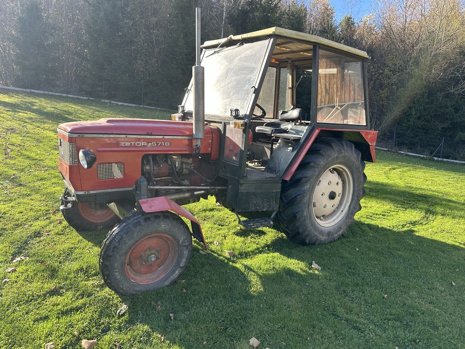Ciagnik Zetor 5718