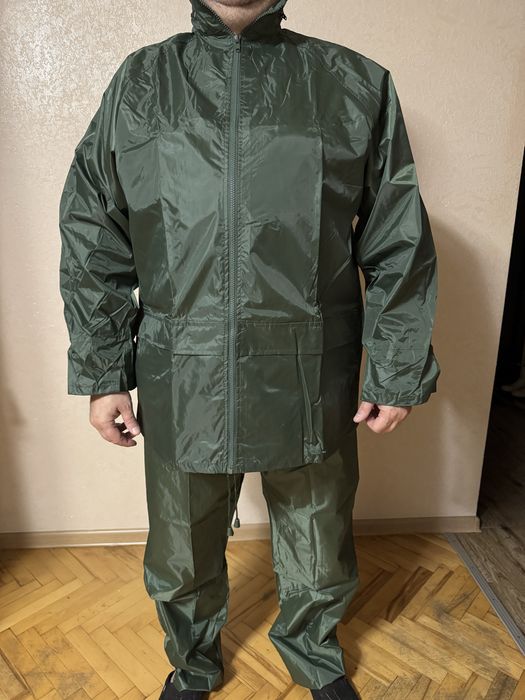 Продам прорезинений костюм