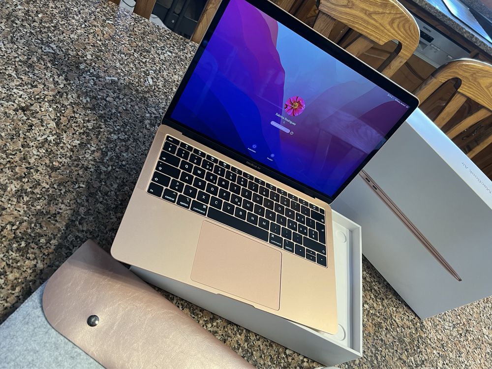 Portátil Apple Mac Book Air 13.3 Roségold i5, 8