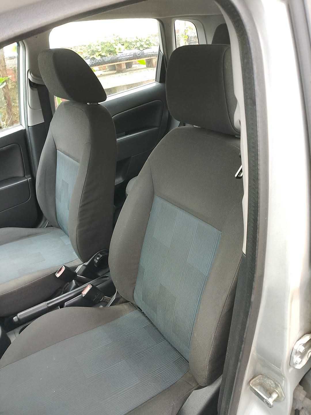 vendo Ford Fiesta