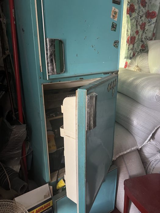 Продам б/у холодильник