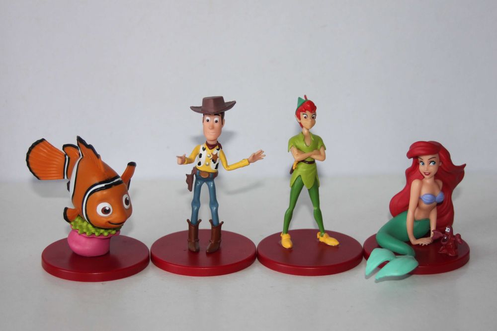 Disney Audiobajki Magia Słuchania 12sztuk /książki +figurki/