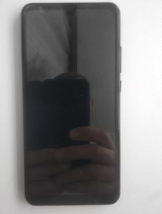 Samsung Galaxy Ultra S 21 с чехлом и сим  картой Киевстар.