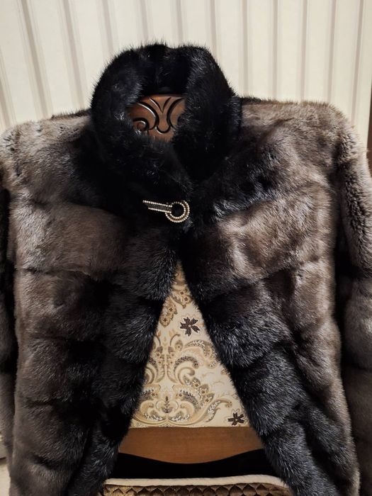 Шуба норкова в отличном состоянии