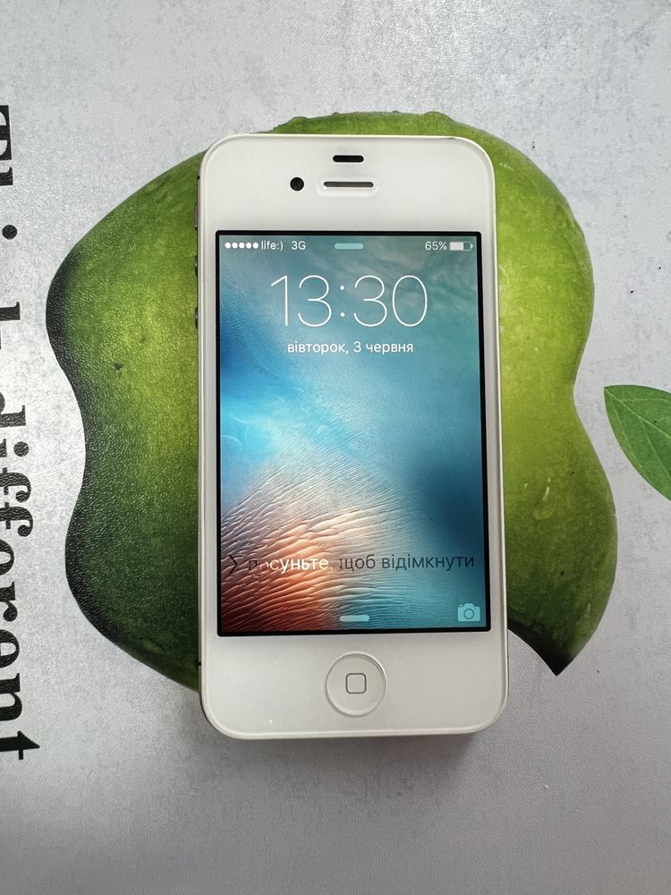 Iphone 4S 16 Gb оригінал раритет вінтаж