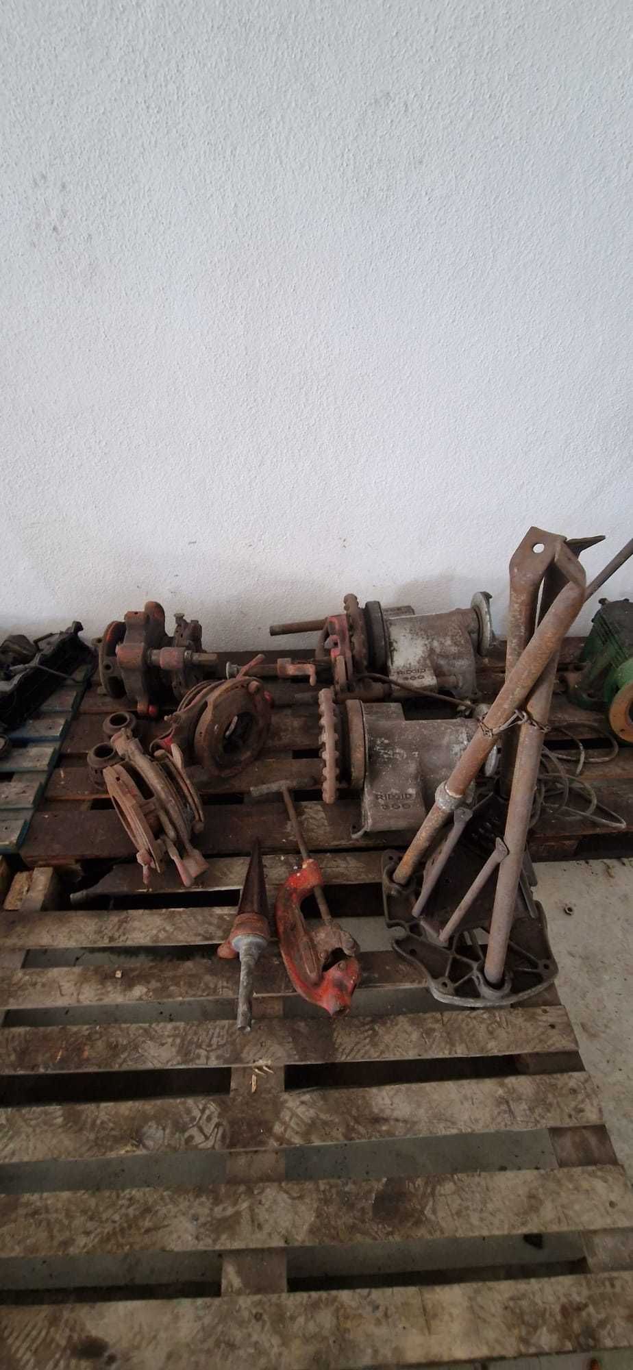 Tarraxa Ridgid 300 e acessórios