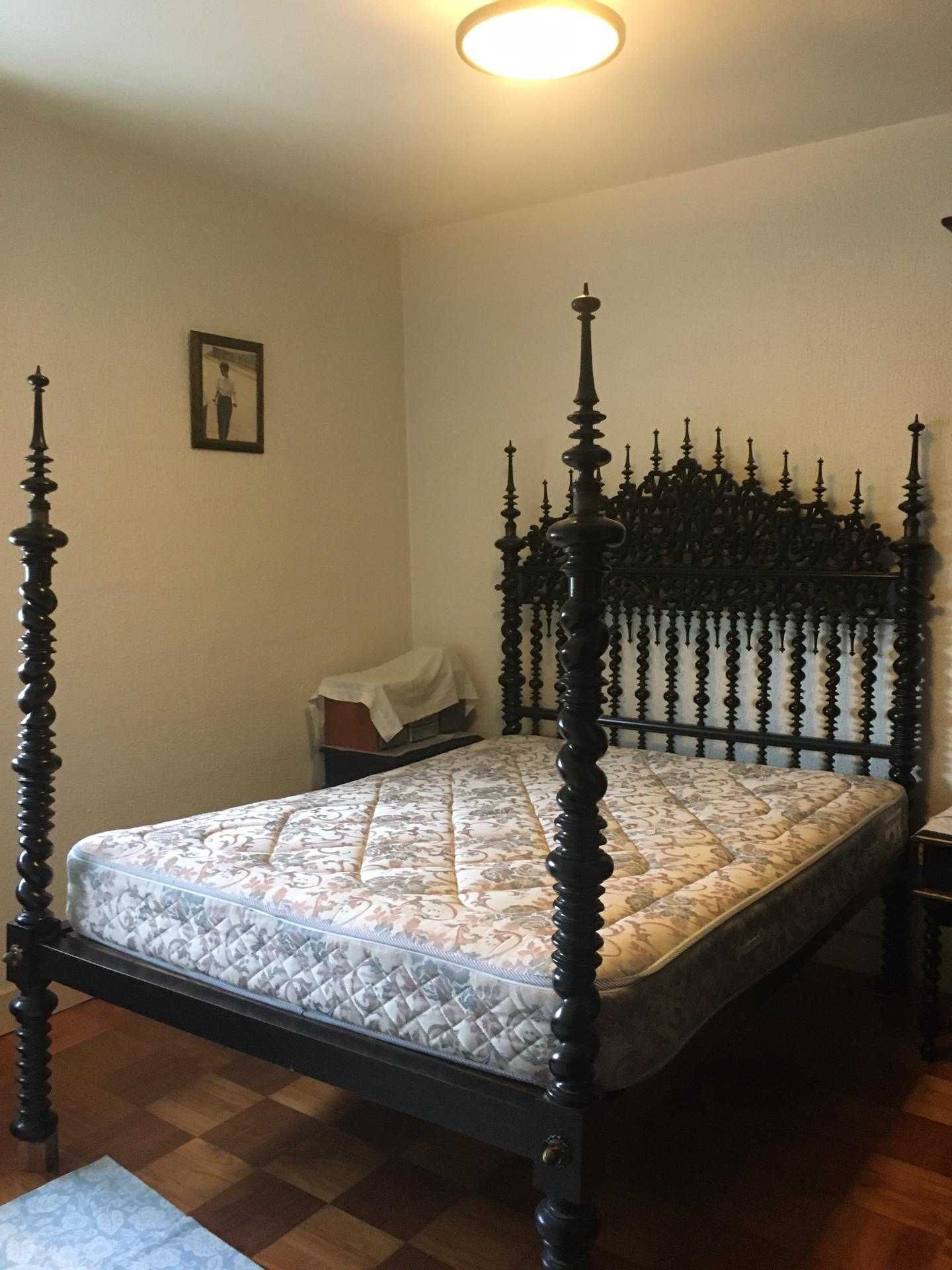 Cama de Casal de Bilros