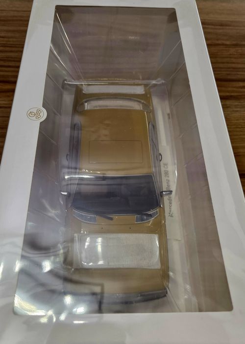 Mercedes W123 Coupe 1:18 Norev