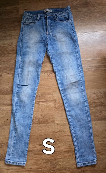 Spodnie jeansowe damskie