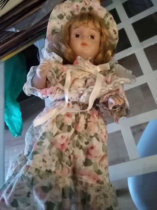 Boneca porcelana dos anos 80