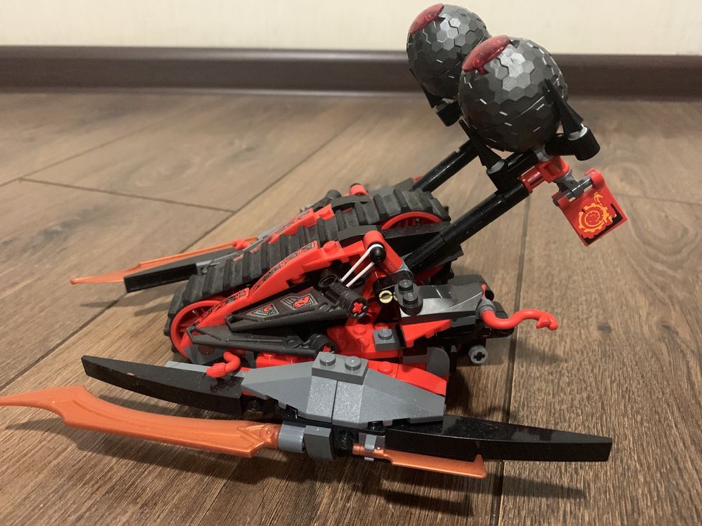 LEGO NINJAGO (70624) “Алый захватчик”