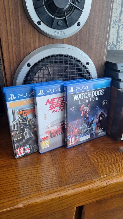 Ps4 Pro 1TB + 3 gry PlayStation 4 cuh-7216b