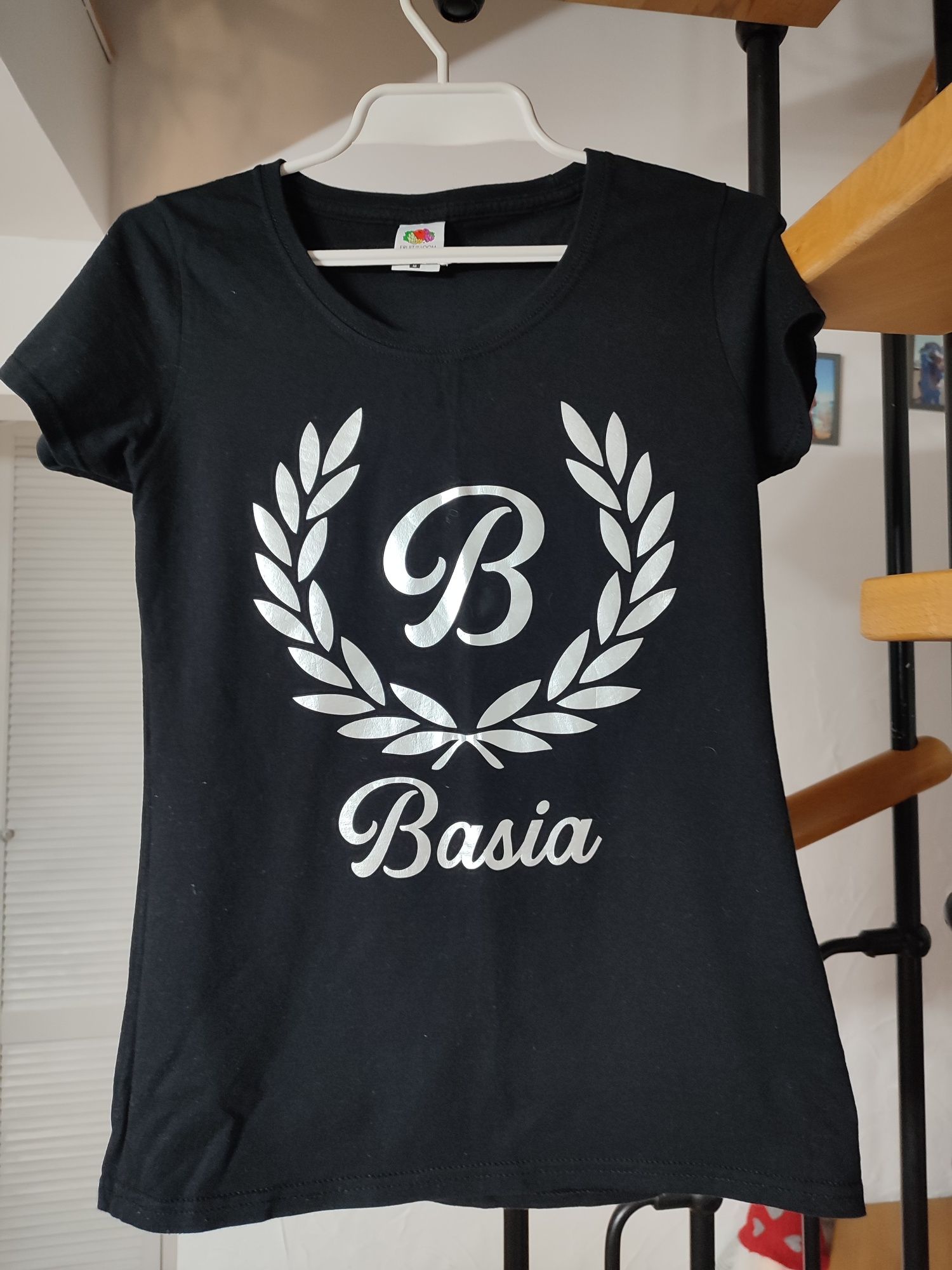 Koszulka, t-shirt Fruit of the Loom, rozm. M, Basia
