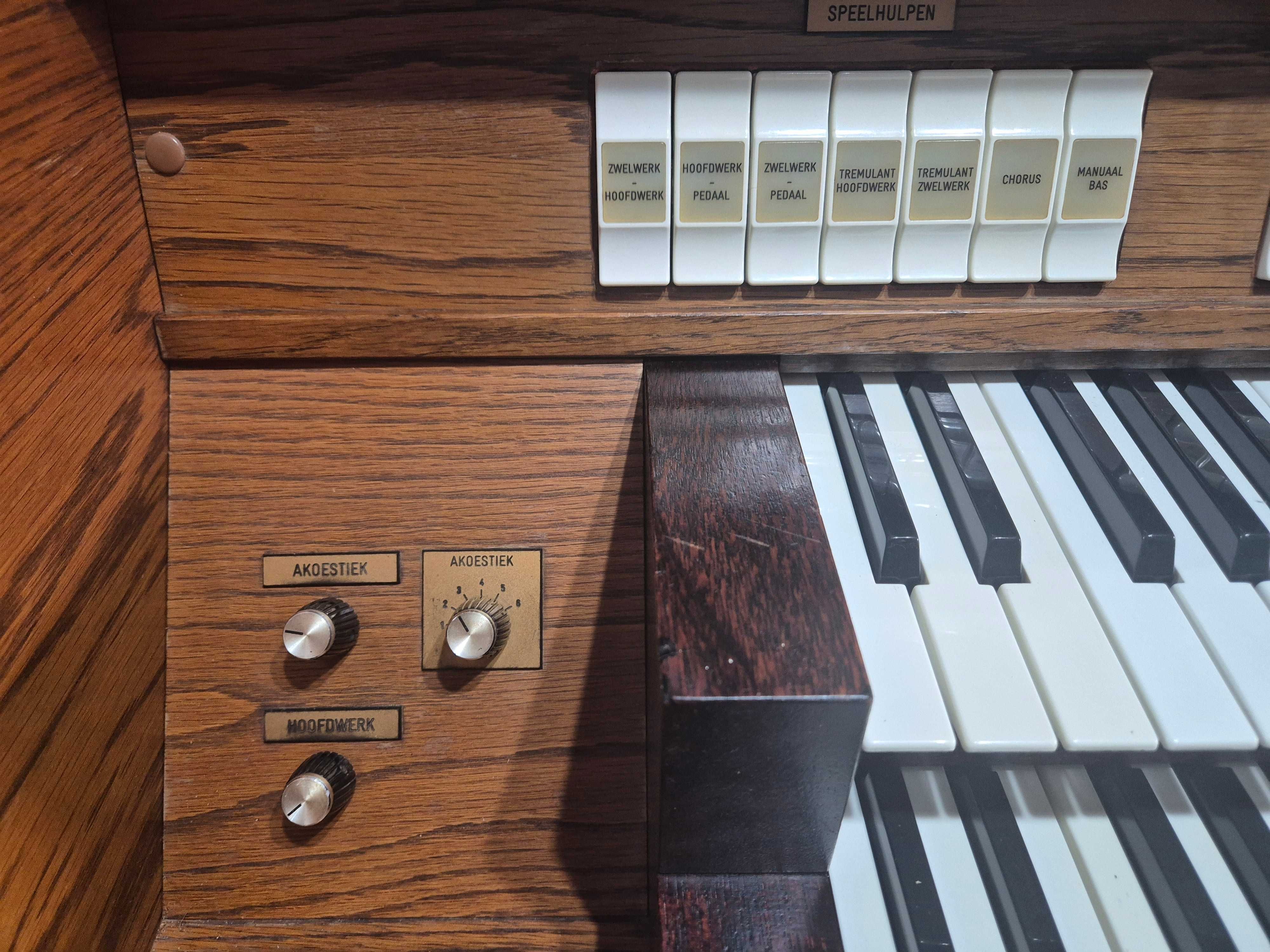 Cyfrowe organy kościelne Johannus Opus 810 S Deluxe