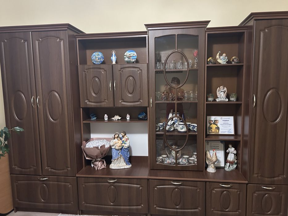 Стінка для вітальні