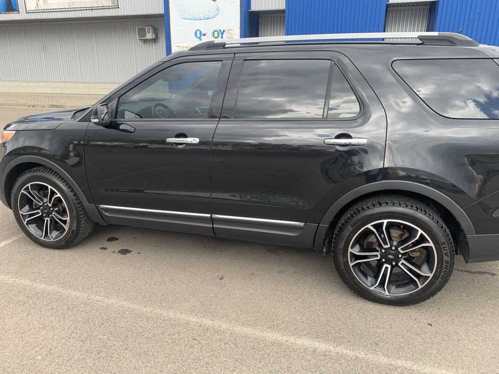 Продам Ford Explorer XLT 2012рік 3.5 бензин