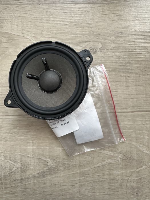 Динамик дверной передний правый Bang Audi Q5 80A