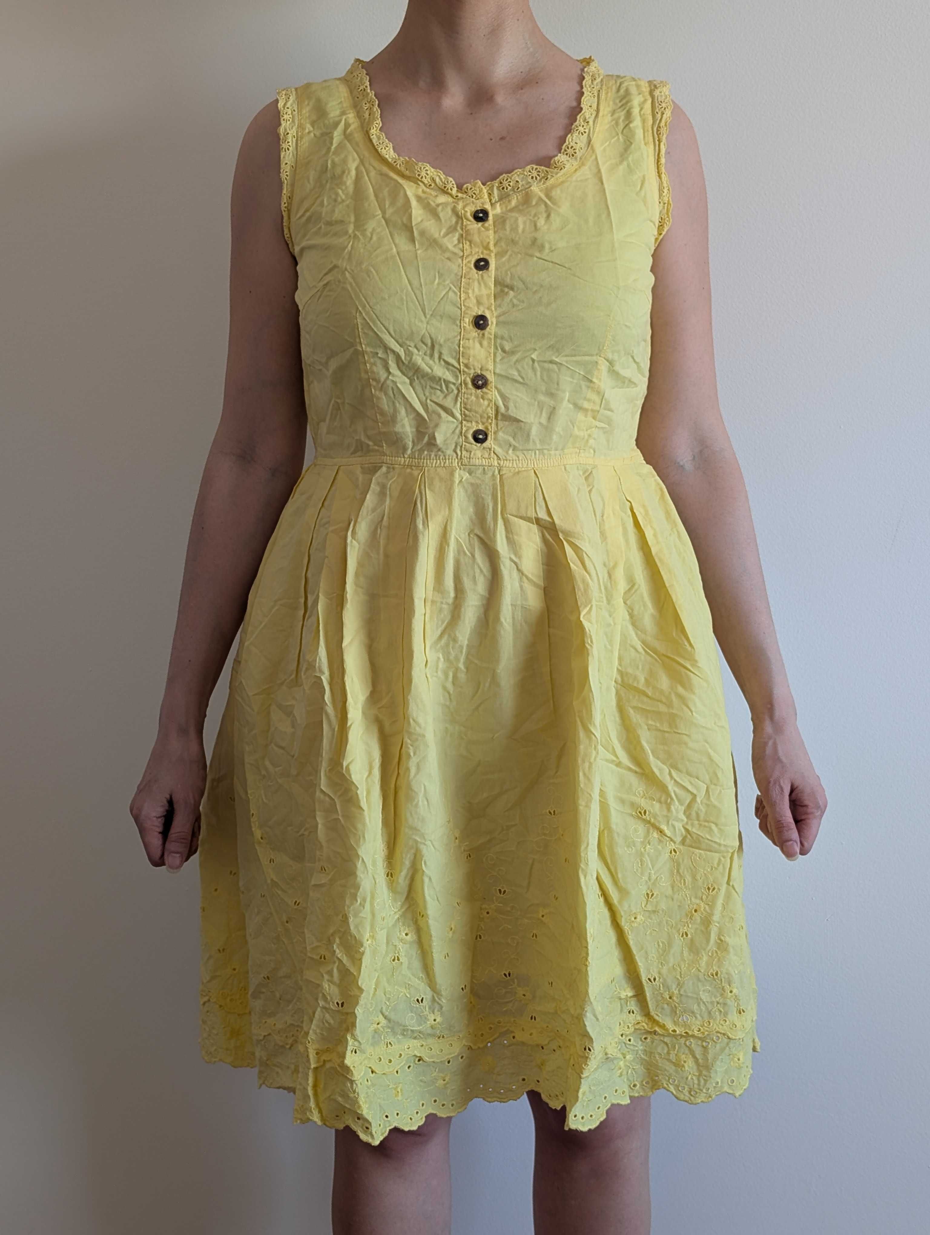 Vestido Benetton romântico 100% algodão com bordado inglês, NOVO!!