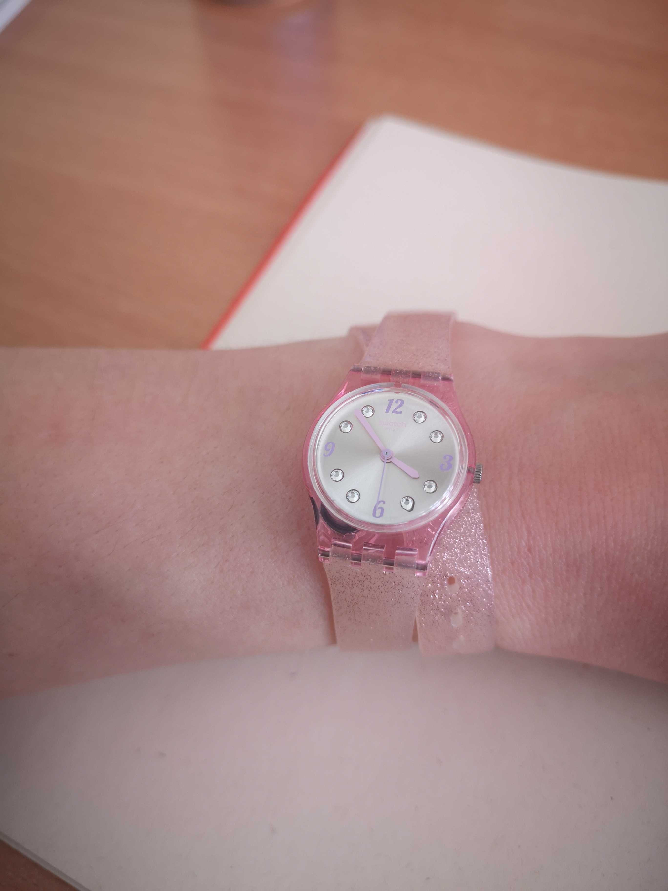 Zegarek swatch lady podwójny pasek silikonowy różowy brokat