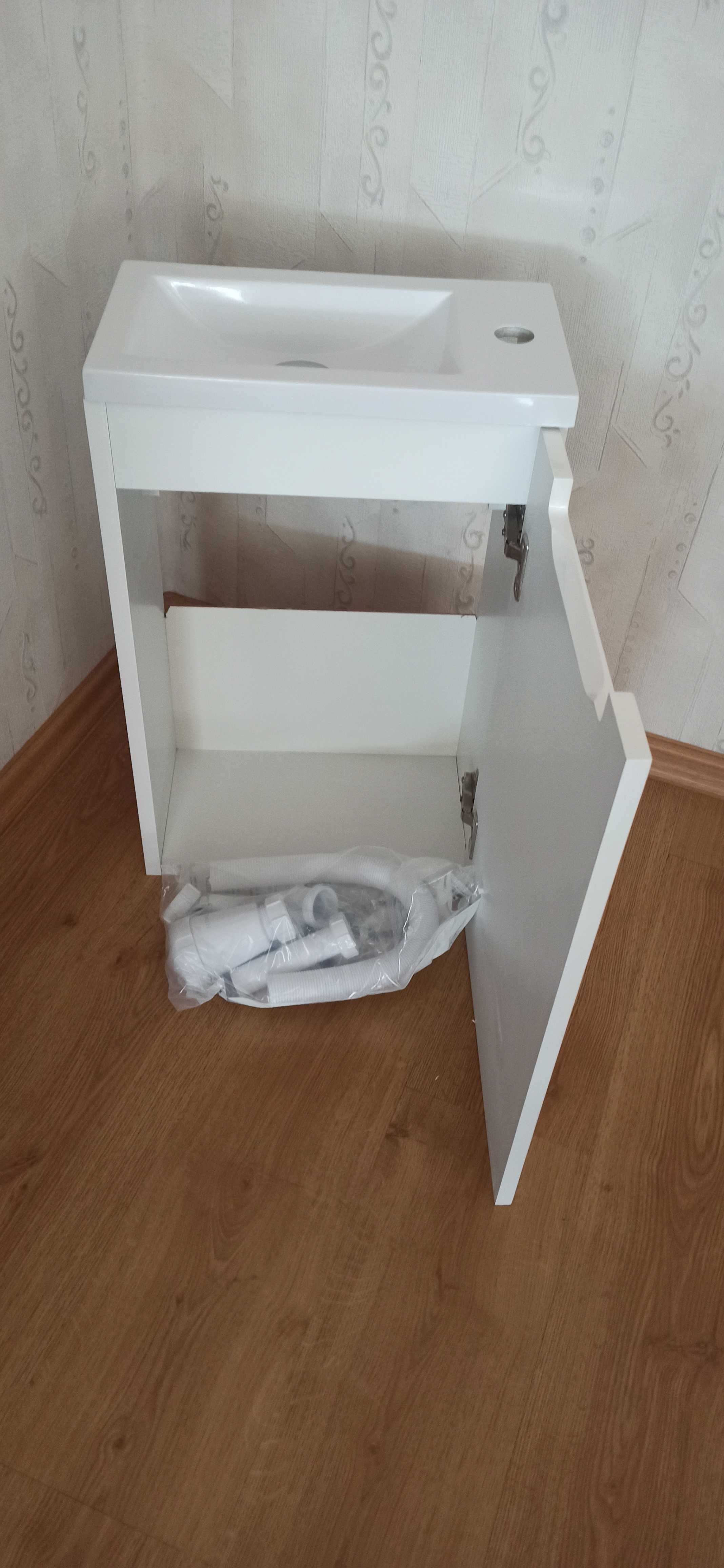 Umywalka łazienkowa z szafką