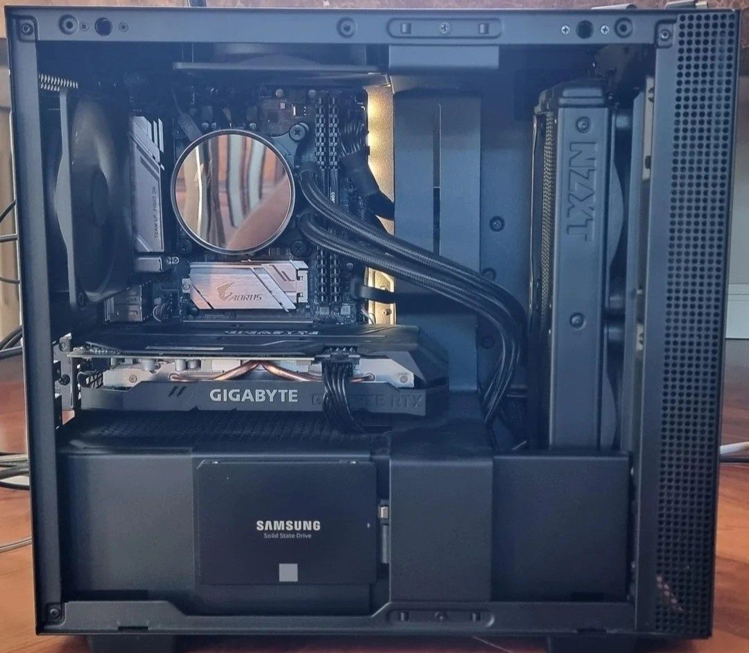 PC Torre gaming 2060 i5 16GB + monitor e teclado