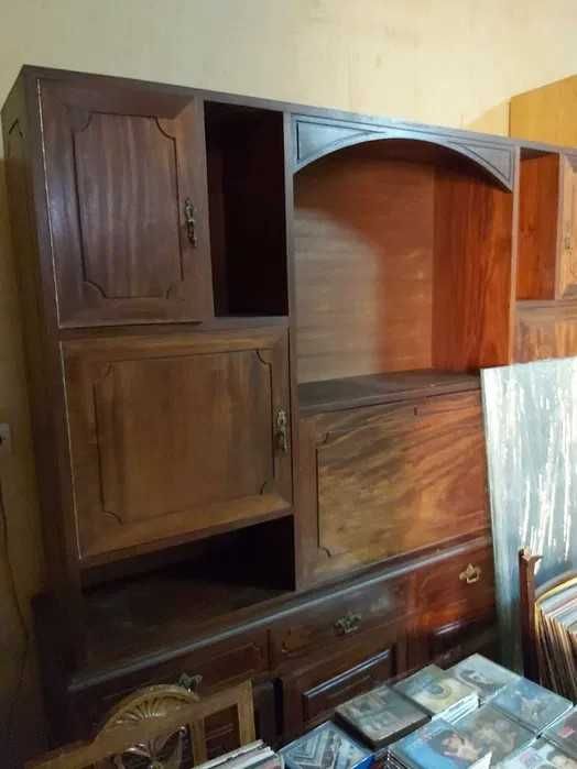 Estante para livros e documentos