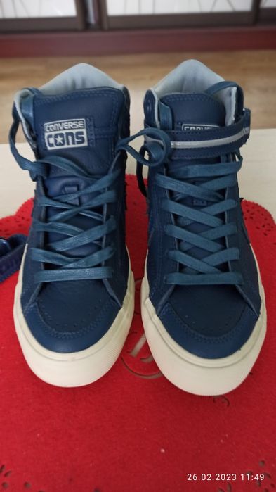 Высокие кроссовки converse "CONS"