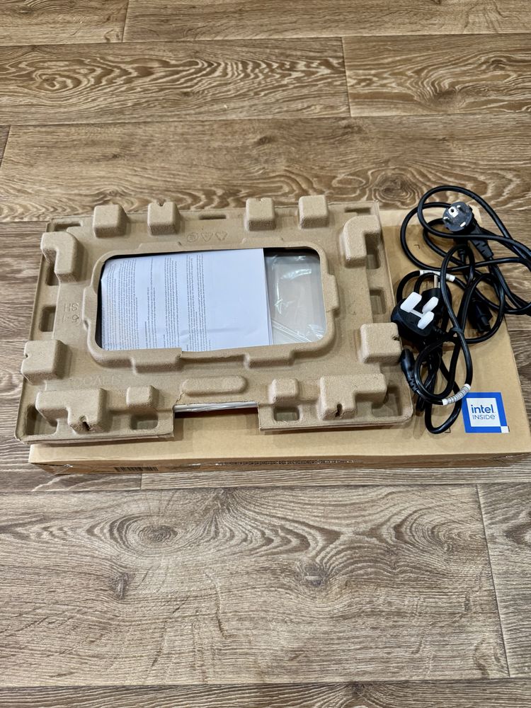 Ноутбук HP 15s-fq5340tu НОВЫЙ!