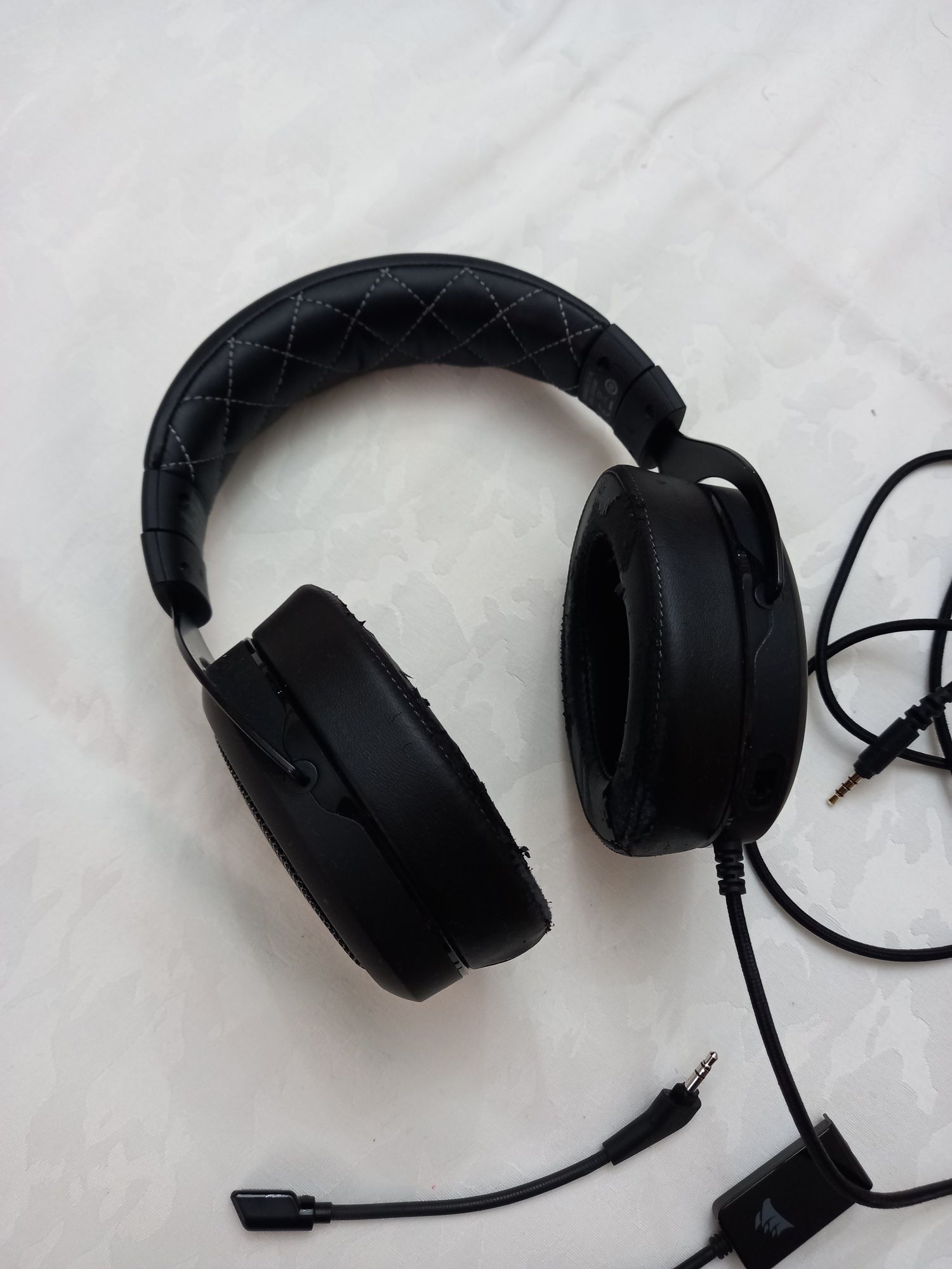 Corsair HS60 Pro Surround