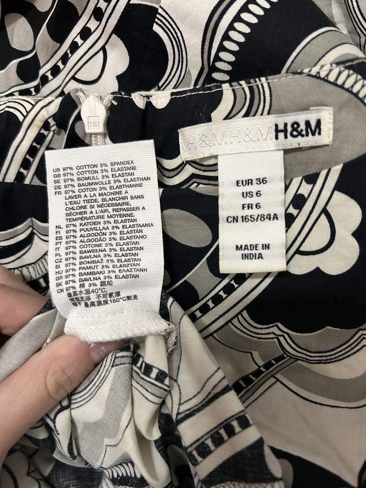 H&M sukienka elegancka bialo czarna