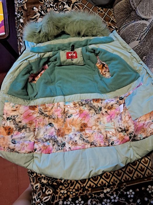 Зимова куртка для дівчинки