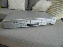 magnetowid Samsung combo DVD/VHS