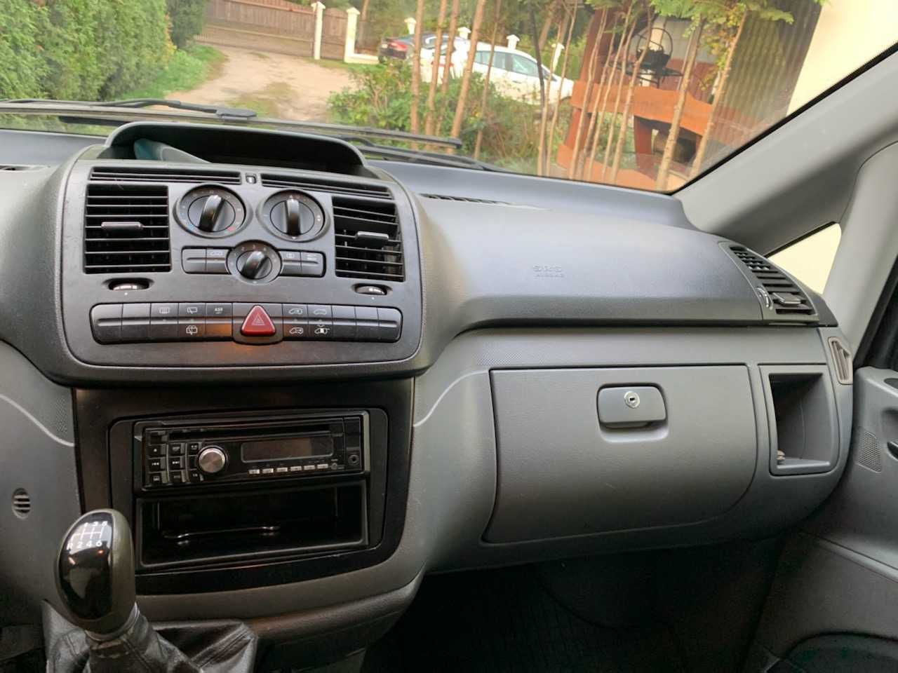 Mercedes-Benz Vito 111 CDI W639 napęd 4x4 - kamper