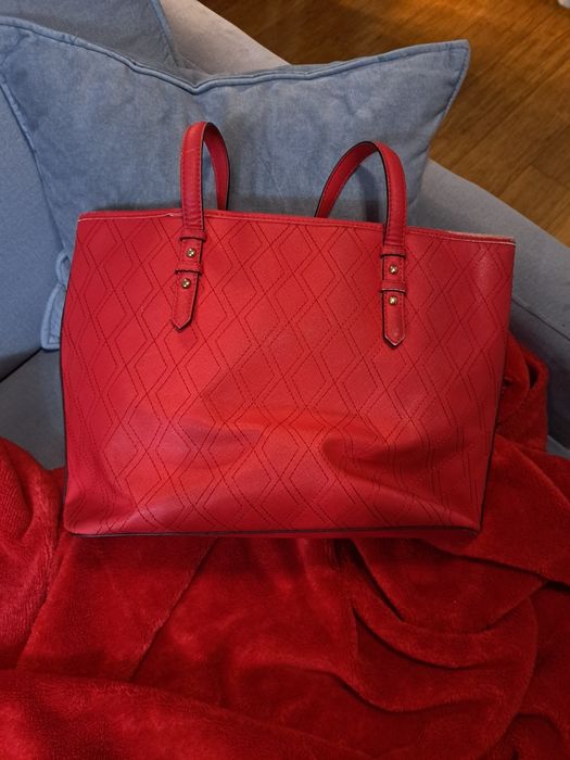 Torebka Guess czerwona