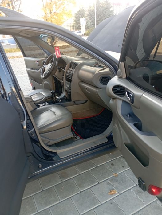 Хюндай Санта Фе 2004 2.0 дизель повний привід робився кап.рем.двигуна