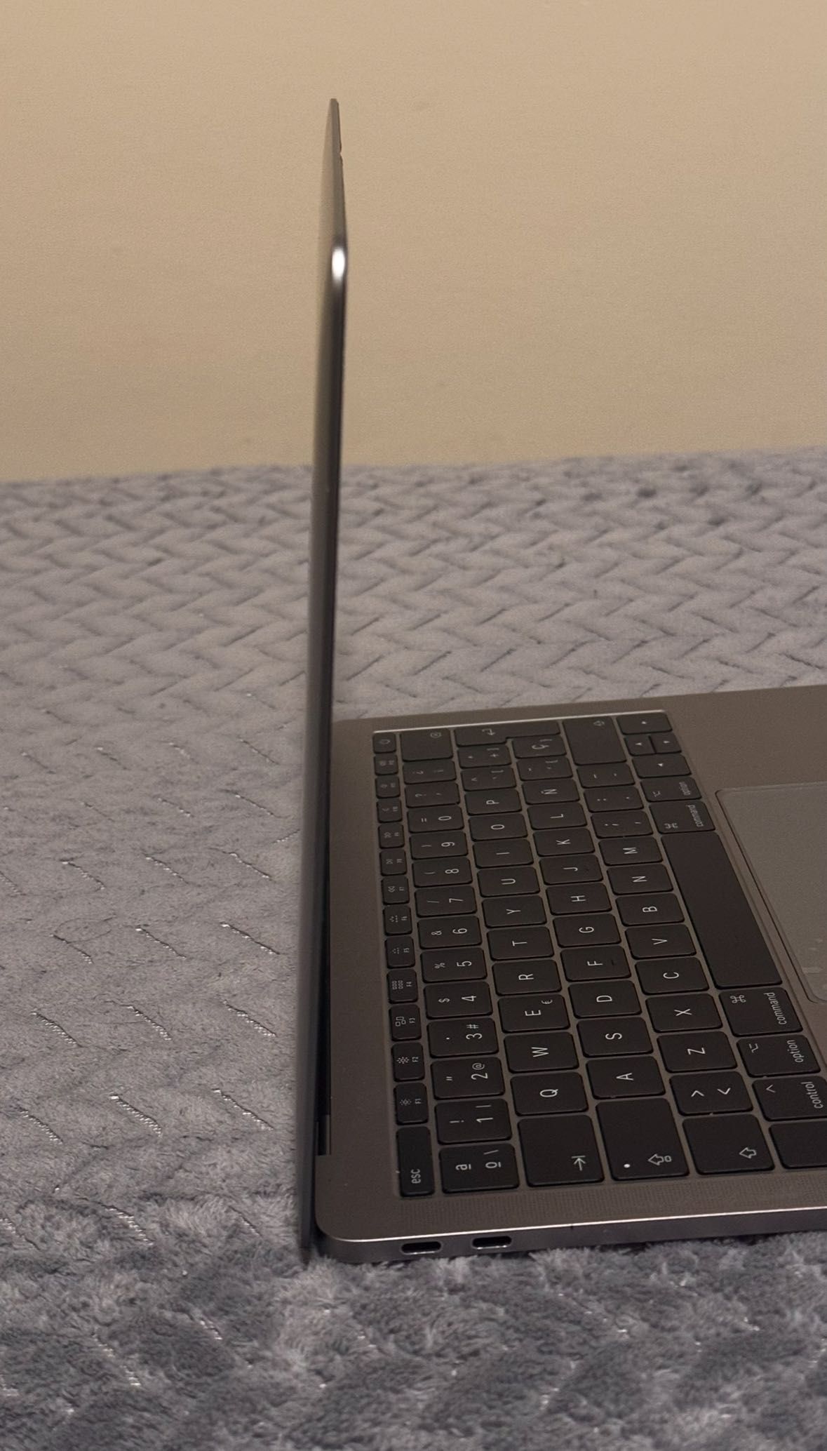 MacBook Pro 2017   13.3"