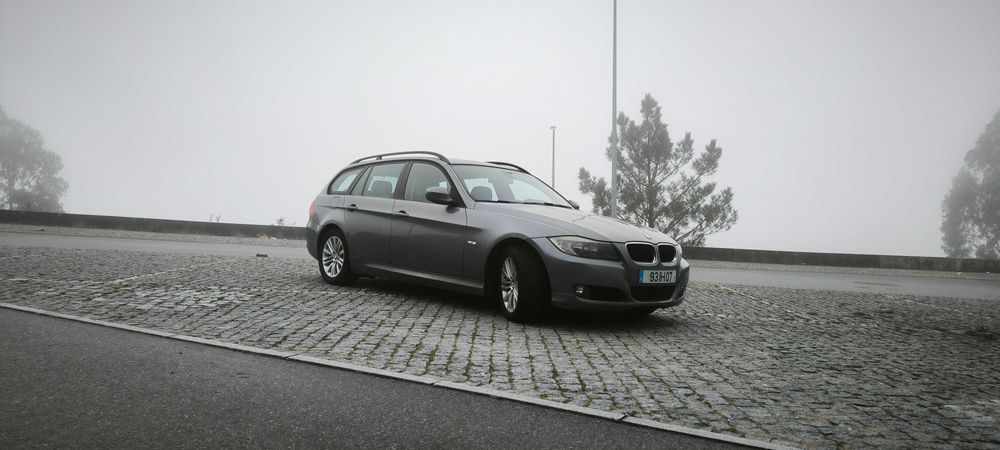 BMW 318d Touring 2009 – Excelente Estado!