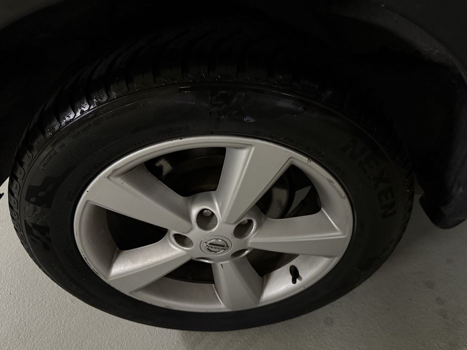 Nisan Кашкай  4:4 /2.0 D