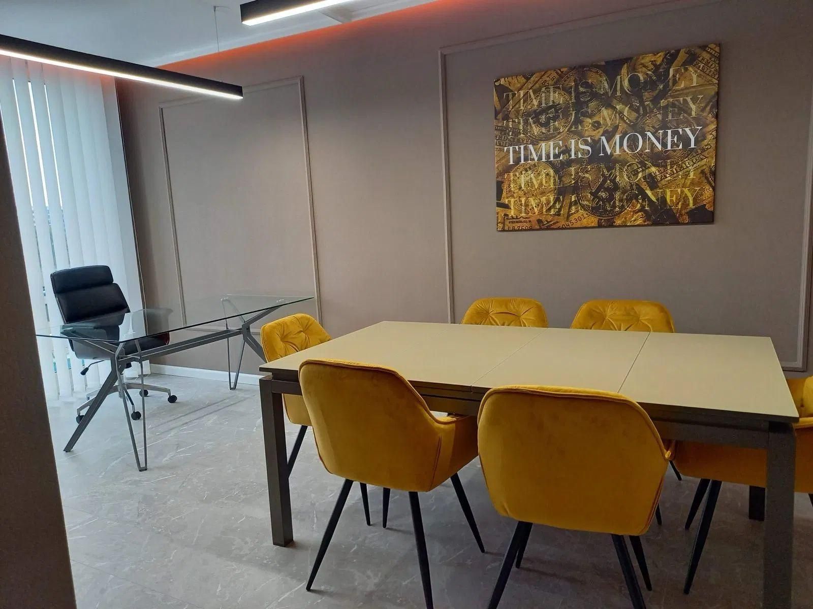 Продаж Офіс  Дизайнерський ремонт ЖК Славутич Зарічна SF