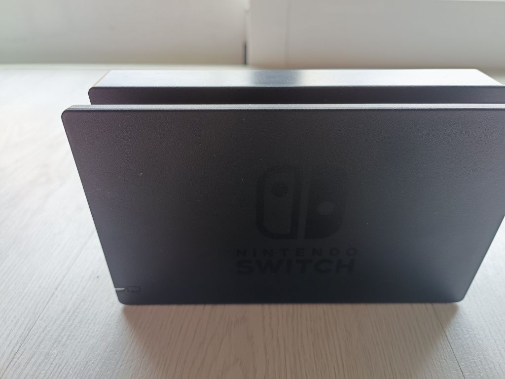 NINTENDO SWITCH + jogo + bolsa + comando