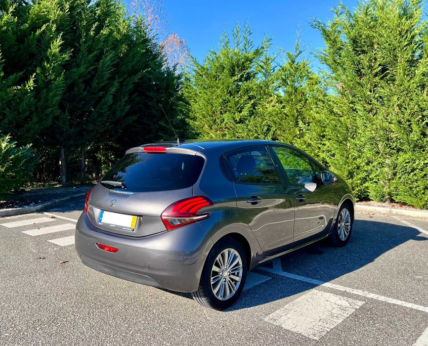 Peugeot 208 1.2 PureTech 1 Dono 19.000 Km