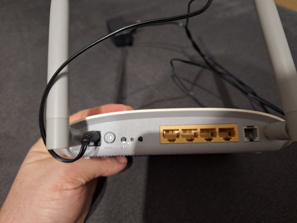 Router TP-LINK TD-W8961ND