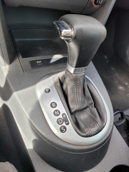 Volkswagen Touran 1.9 TDI (2005) – 7 Lugares, Cx Automática